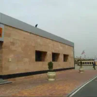 ۶۵ متر بسیار دنج و آرام جنب مترو و بی آر تی