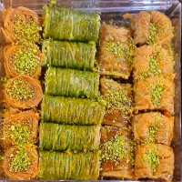 خوشمزه‌ترین باقلوای موجود در تهران تحویل در محل