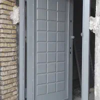 رنگ آمیزی درب و پنجره|خدمات پیشه و مهارت|بهبهان, |دیوار