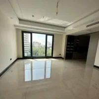 فرش-قرمز-خوشبختی-زیر-پای-شماست-88-متر-کلید-نخورده