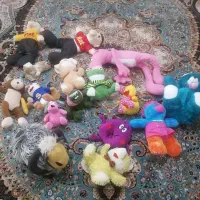 تعدادی عروسک