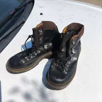 کفش کوهنوردی