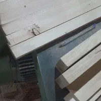 راهنمایی نیاز به کار در کارگاه نجاری با وسایل