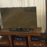 زیر تلویزیونی چوبی در حد نو