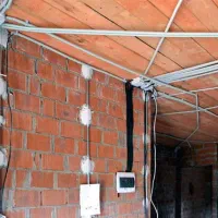 برقکار برقکاری برق کار سیمکش سیمکشی سیم کش سیم کشی|خدمات پیشه و مهارت|ارومیه, |دیوار