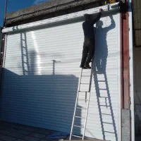 تعمیر کرکره برقی و قدیمی شیشه میرال تعویض فنر|خدمات پیشه و مهارت|شهریار, شهرک شاهد|دیوار