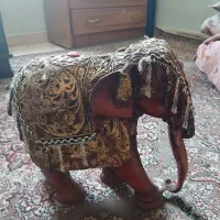 تعداد مجسمه بفروش میرسد