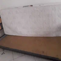 تخت خواب یک نفره
