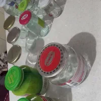 شیشه شیشه ای وپلاستیکی