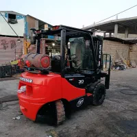خدمات لیفتراک سپاهان