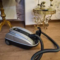 ۲ عدد جاروبرقی