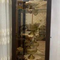 ویترین سالم سه طبقه چراغ دار