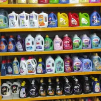 کارگر ساده در شوینده بهداشتی