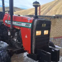 تراکتور مدل 81با ادوات