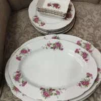 بشقاب گل سرخی قدیمی ژاپن