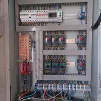 مونتاژ و تعمیر انواع تابلو برق صنعتی و...