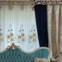 دو عدد پرده به همراه قاب و شنل و شال و گل برجسته|پرده، رانر، رومیزی|آمل, |دیوار