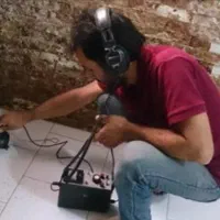 نشت یابی تشخیص ورفع نم رطوبت بو چکه لوله بازکنی