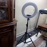 رینگ لایت ۱۸ اینچ به همراه پایه بسیار مستحکم|دوربین عکاسی و فیلم‌برداری|تهران, نیروی هوایی (پیروزی)|دیوار