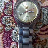 دوتا ساعت تمیز سیکو ۵ تمیز