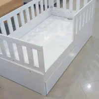 تخت خواب، تخت نوزاد، میزتحریر، میز آرایش،