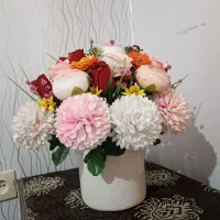 گل مصنوعیی