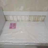 تخت گهواره ای نوزاد تاسه سال|تخت و صندلی بچه|مشهد, ثامن|دیوار