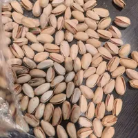 فروش عمده انواع پسته و مغز درجه یک و دو