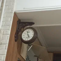ساعت دو طرفه نو و تمیز