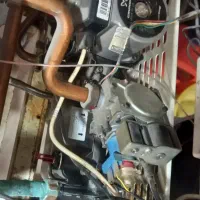 تعمیر وسرویس آبگرمکن های دیواری وزمینی تعمیر پکیج