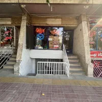 اجاره مغازه تجاری۳۰متری برخیابان معراج موقعیت عالی|اجارهٔ مغازه و غرفه|اصفهان, هفتون|دیوار