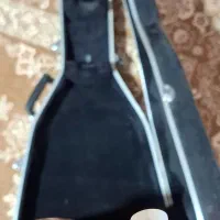 گیتار اسپانیایی خوش قیمت آلتامیرا|گیتار، بیس، امپلیفایر|اصفهان, قلعه طبره|دیوار