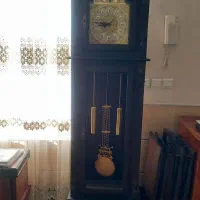 ساعت ایستاده