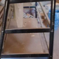 ویترین مشکی دو متری