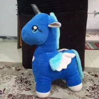 تعدادی عروسک|اسباببازی بچه|ساری, |دیوار