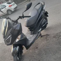 اسکوتر j200  Sym متور سیکلت