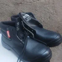 کفش،کار