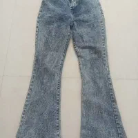 شلوار لی زنانه