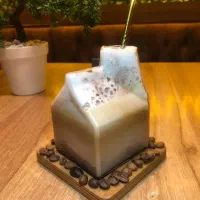 ویتر و سالن کار