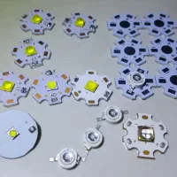 لامپ چراغ قوهUVیوویLEDپروژکتورباتریSMD COBال ای دی