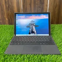 Surface pro5 i7 16 512