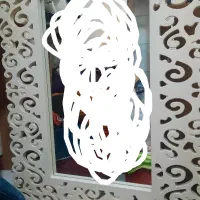 آینه بزرگ و سفید