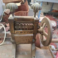 لبتا وسنگ رومیزی