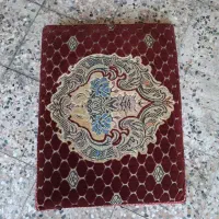 یک جفت پشتی دیواری