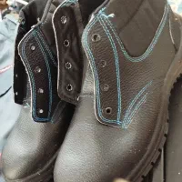 لباس کار نو لباس کفش باهم