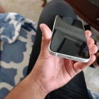 آیفون۱۳حافظه ۱۲۸