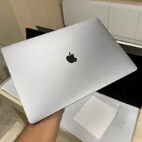 مک بوک پرو 2019 500-8vga-64 ram-cori9