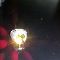 انگشتر نقره الماس سبز سنگ معدنی ۱۵قیراط