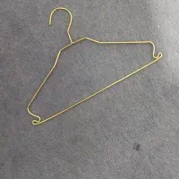 چوب لباسی فلزی بچگانه