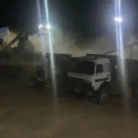 راننده یایه یک معدنی کمپرسی